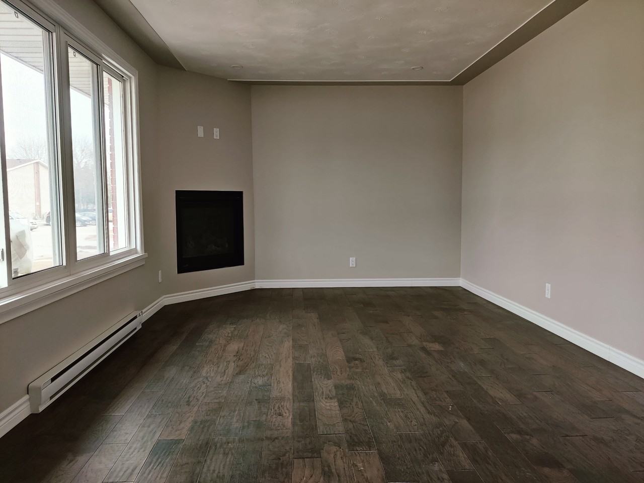 10 Hudson Cres Uppr #1UPPER - Photo 7 of 17