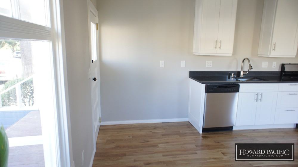 946 E 5th St #946 - Photo 2 of 11