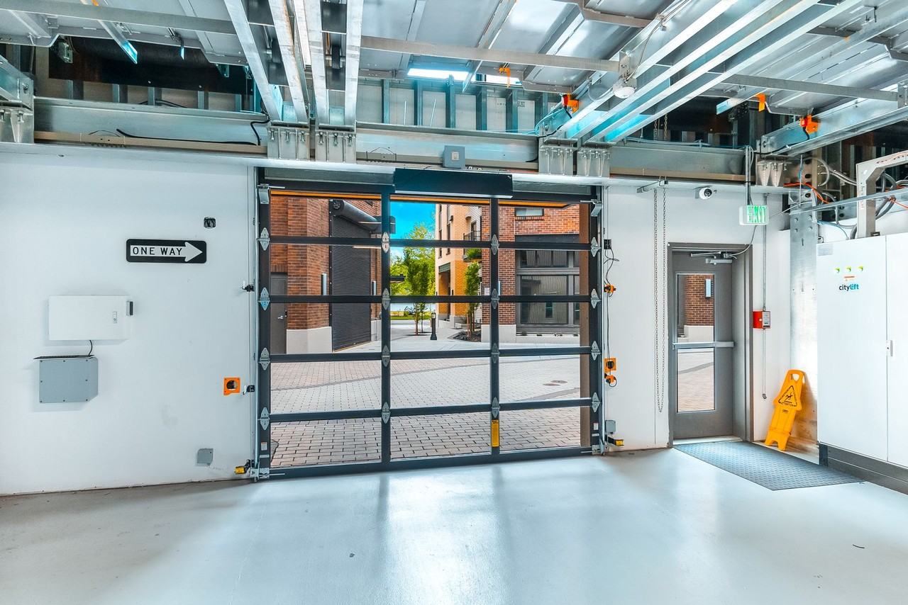 Views on Fifth - Photo 7 of 50