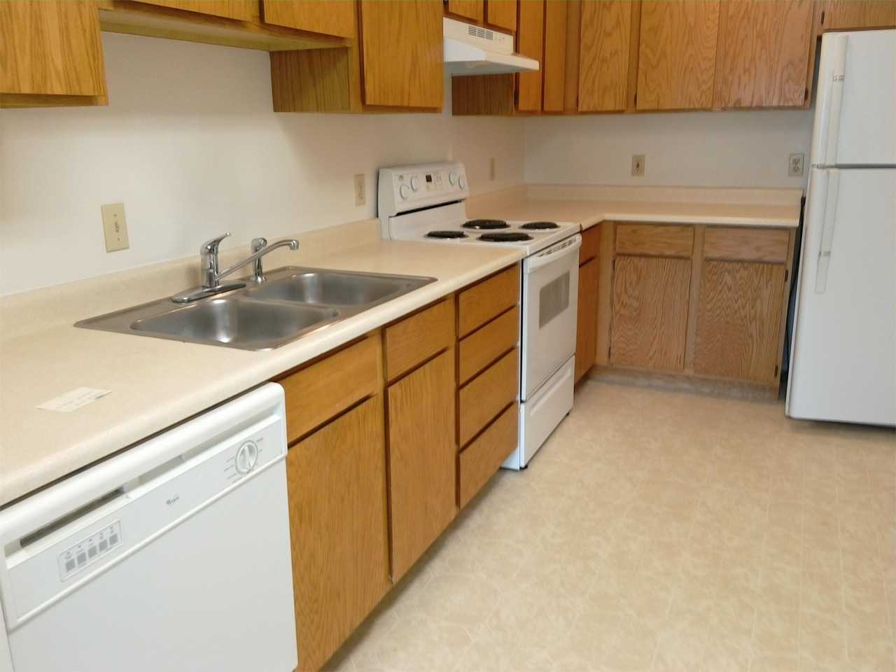 369 S Cole Ave #1 - Photo 3 of 13