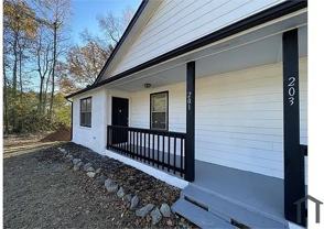 203 Glendale Ct - Photo 1 of 1