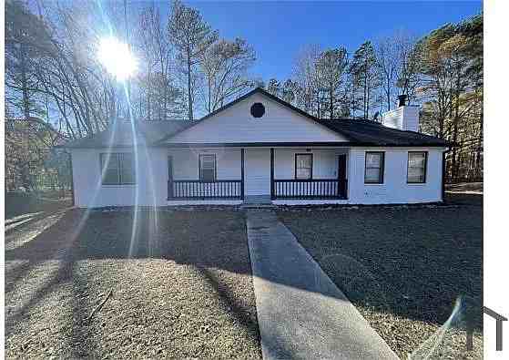 203 Glendale Ct - Photo 2 of 19