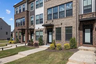 912 Broad River Ln - Photo 1 of 1