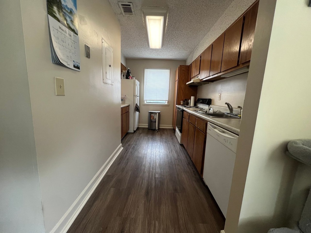 290 Appleby Dr #151 - Photo 7 of 10
