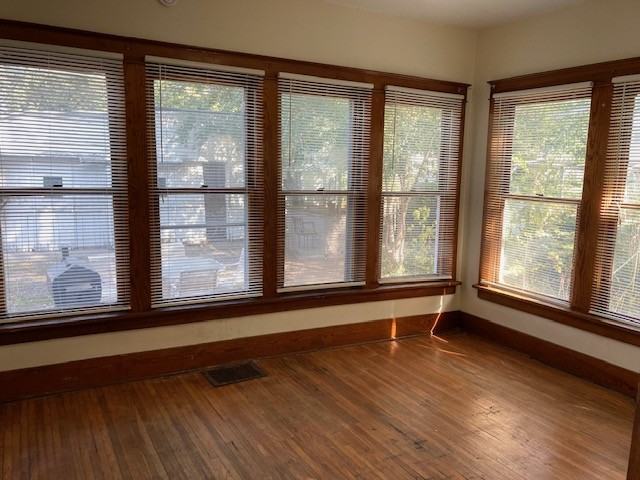 1736 Euclid Ave #1 - Photo 5 of 8