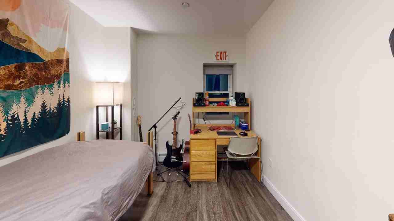 1065 Tremont St - Photo 7 of 13