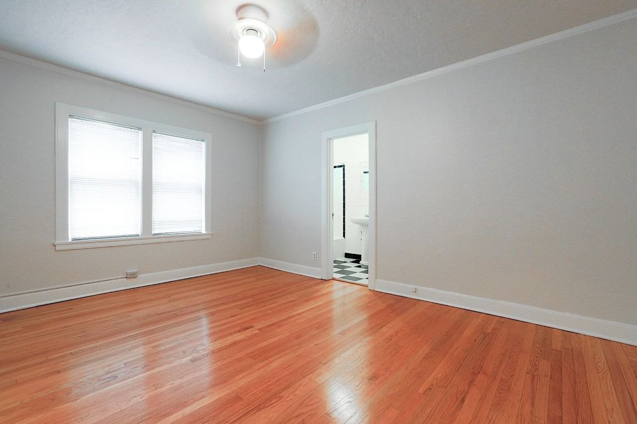 CARMEN APARTMENTS (JAMJ01) - Photo 3 of 44