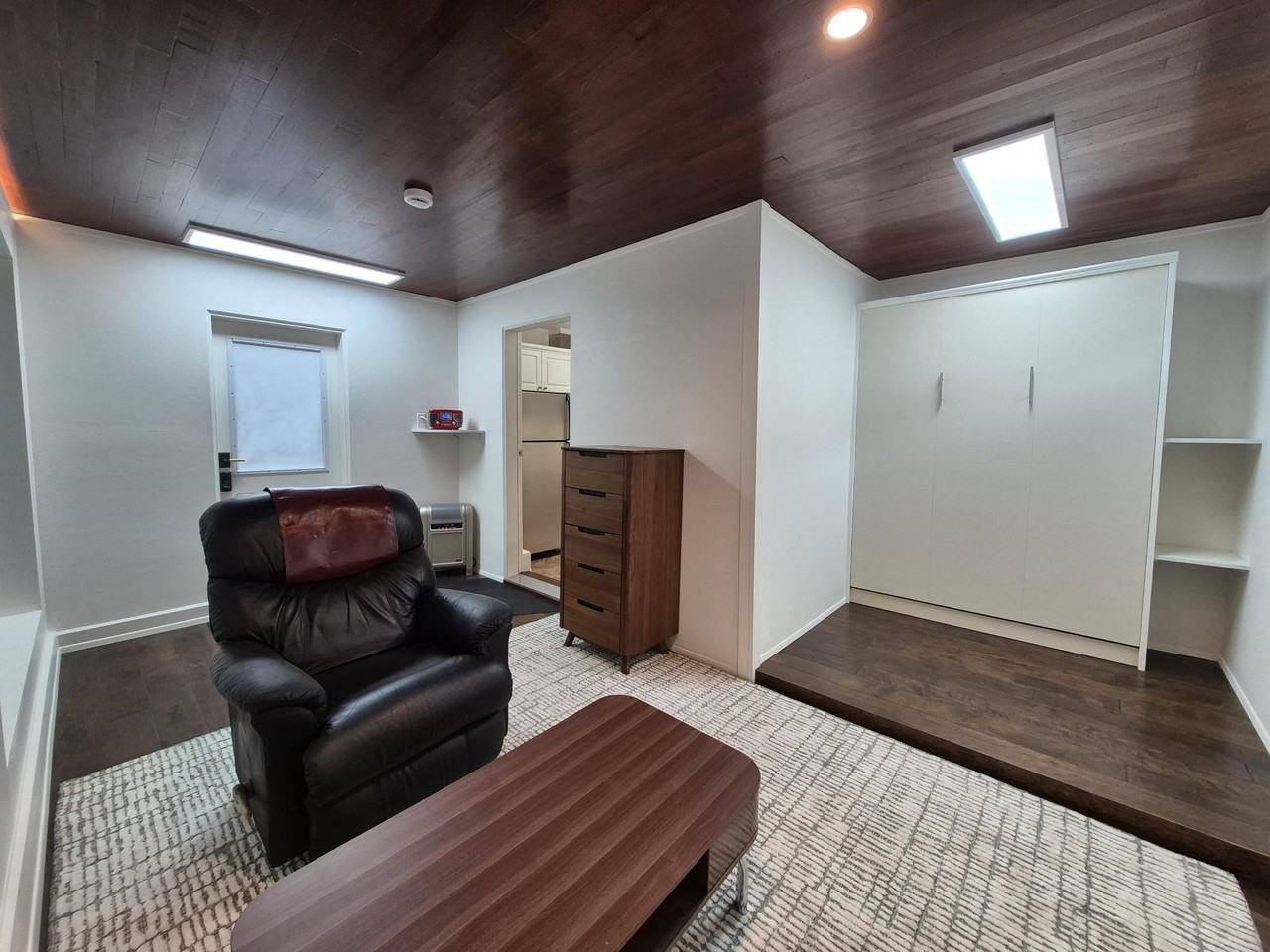 2845 Acacia Dr #1 - Photo 5 of 17