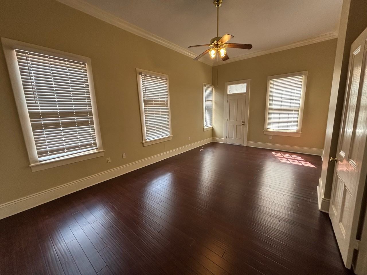 1618 Philip St #1618 - Photo 4 of 22