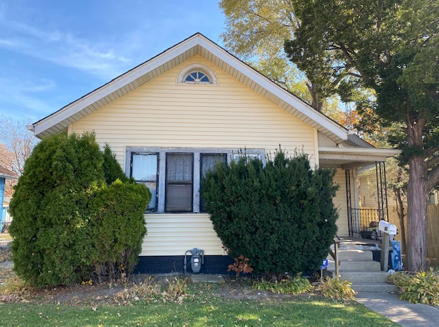 43 N Lewis Ave #1 - Photo 2 of 2