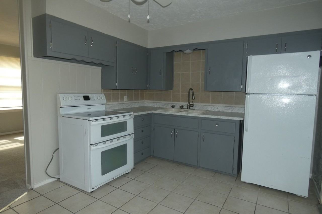 1509 Nw Williams Ave - Photo 6 of 17