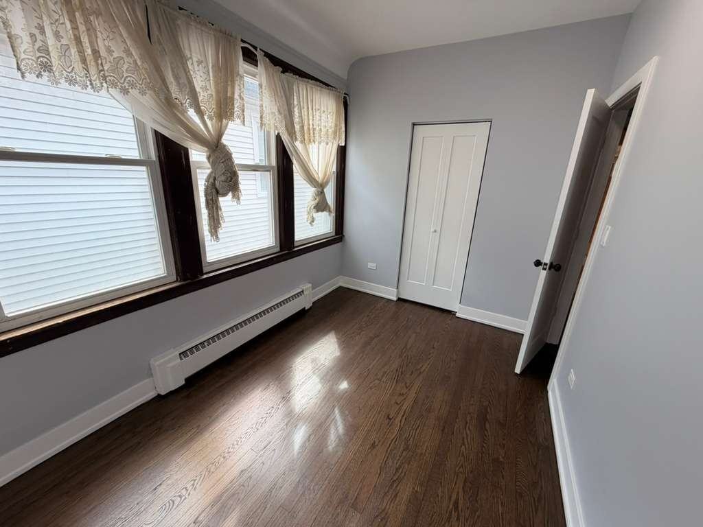 3025 West 54th Place - Bedroom 1 - Photo 3 of 12