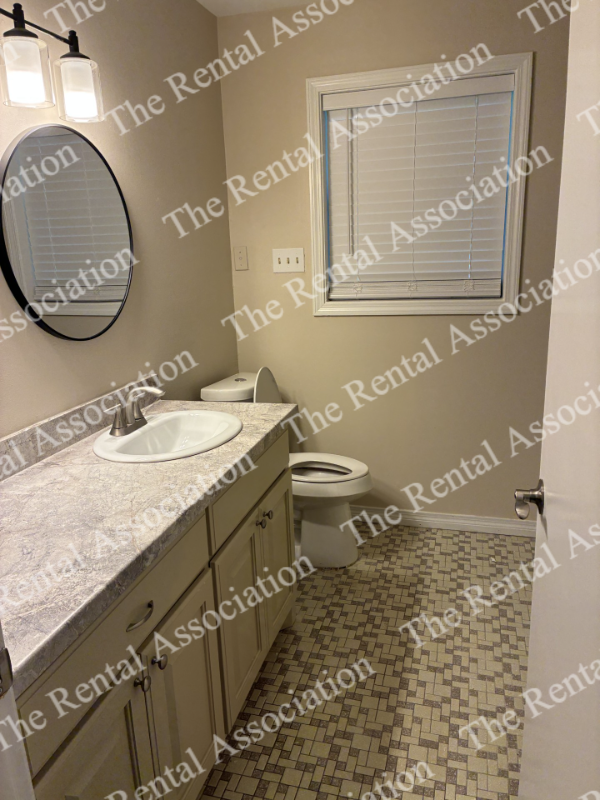 396 Rowland Rd #1 - Photo 7 of 19