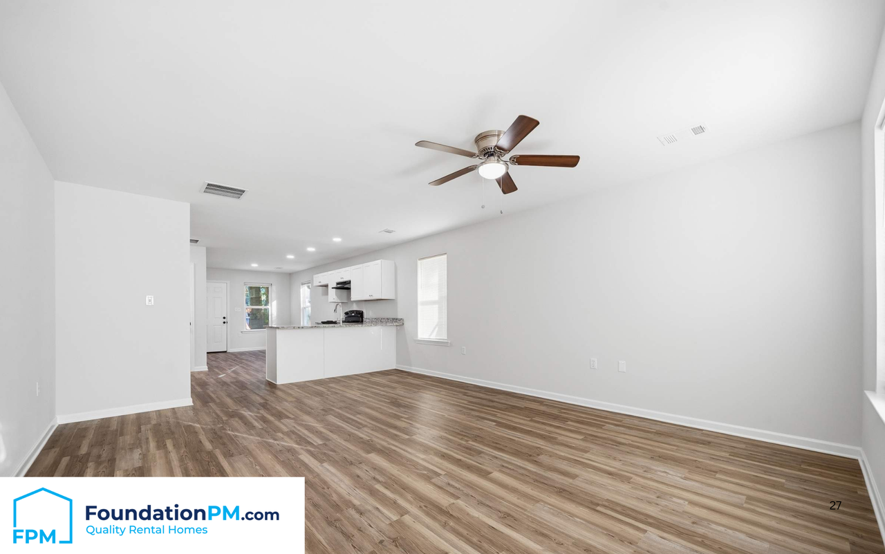 201 S Center Dr #1 - Photo 7 of 16