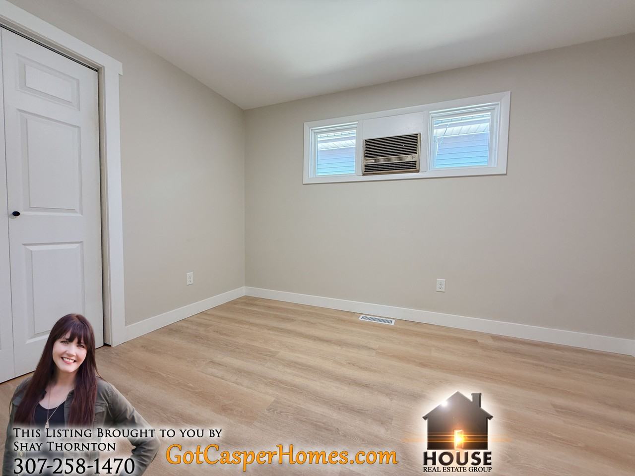 2414 E 9th St #1 - Photo 5 of 11