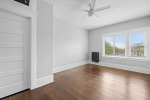 featured image of 530 Alamitos Ave