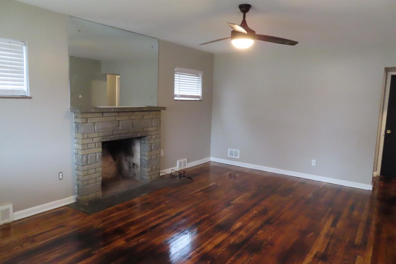 1121 Fairwood Ave #1121 - Photo 3 of 37