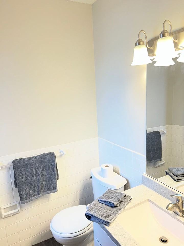 Southpoint Apartments - Photo 6 of 20