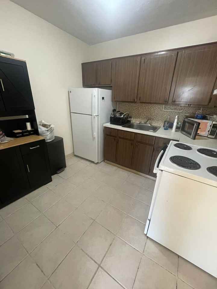 20 Armington St - Photo 3 of 6