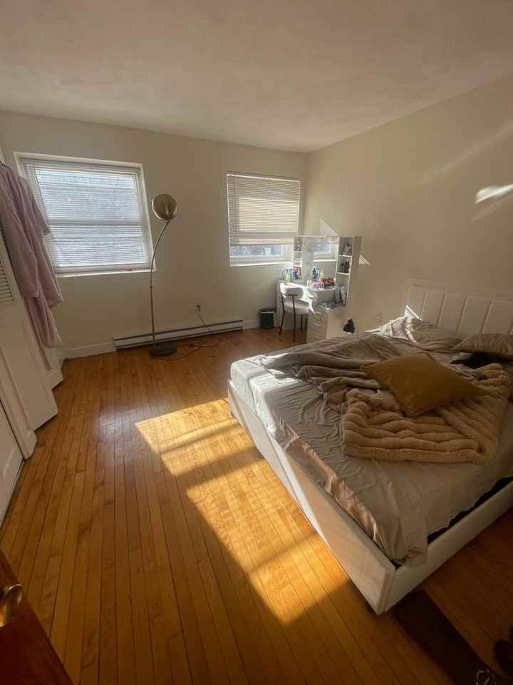 20 Armington St - Photo 4 of 6