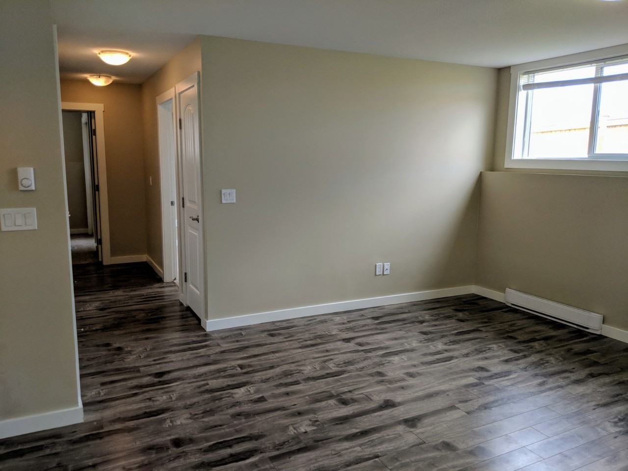 1620A 87 Ave #1-1620A - Photo 3 of 10