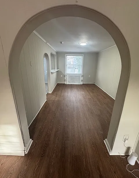 5105 Chalgrove Ave #1 - Photo 3 of 35