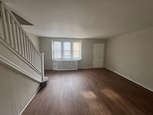 5105 Chalgrove Ave #1 - Photo 4 of 35