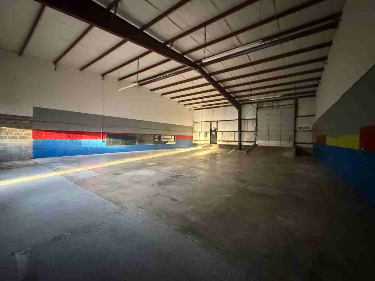 4200 N 22nd St #D4 - Photo 2 of 9