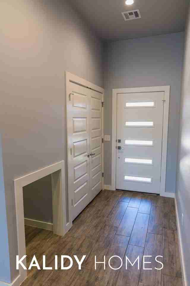 629 Remington Ave #1 - Photo 5 of 50