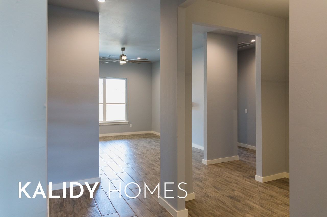 512 Remington Ave #1 - Photo 7 of 50