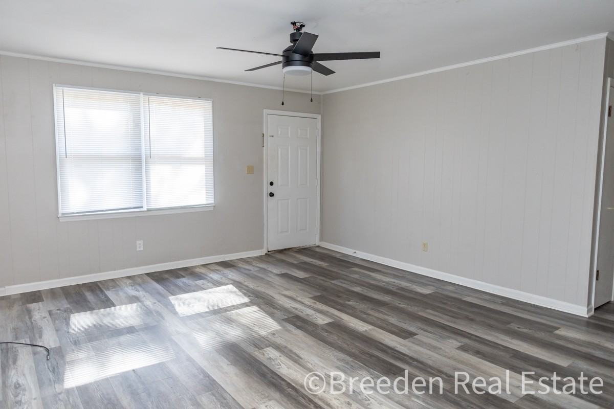 126 Polly St #A - Photo 2 of 10