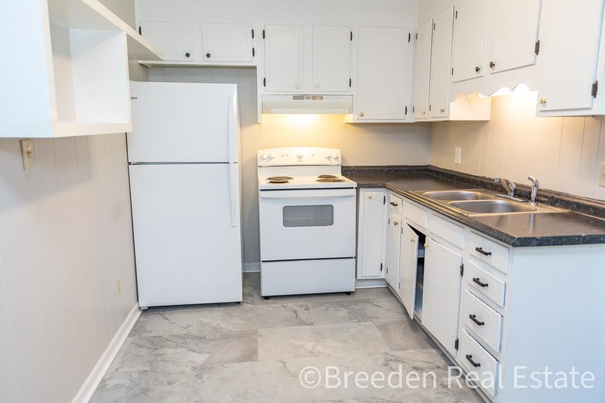 126 Polly St #A - Photo 4 of 10