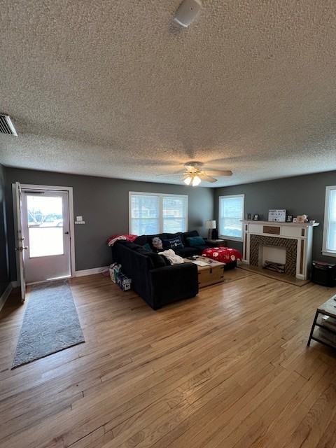 2610 31st St #1 - Photo 2 of 6