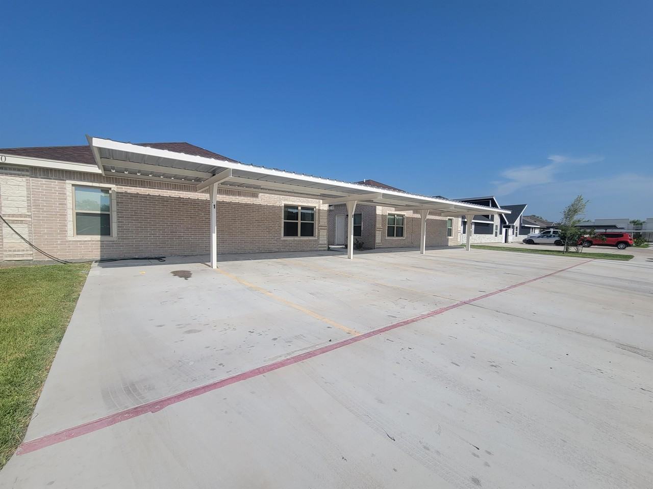 810 S Missouri St #2 - Photo 2 of 10