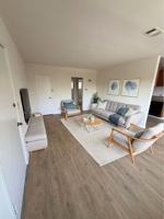 featured image of 11813 Iowa Ave