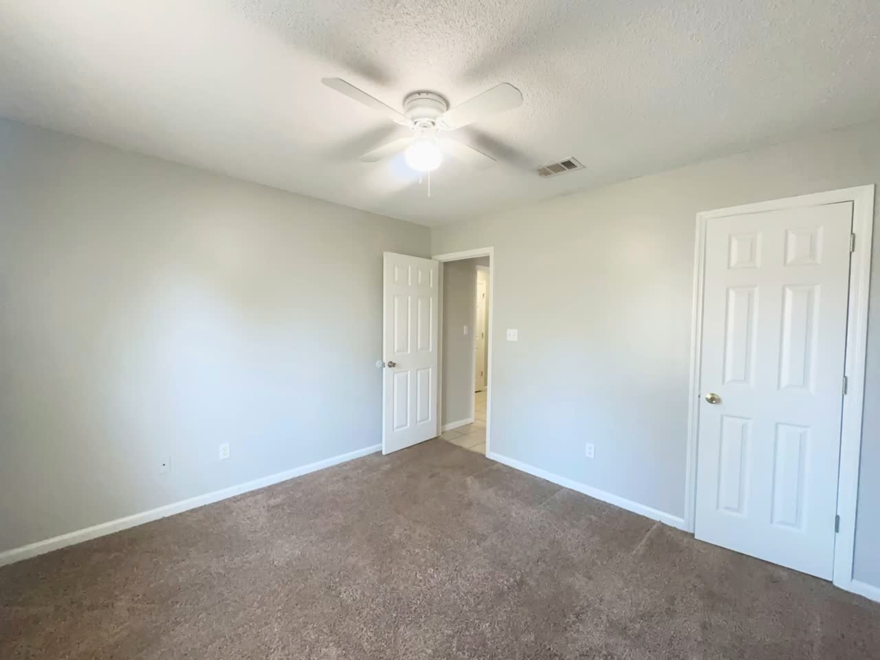 305 Barfield St #1 - Photo 3 of 26