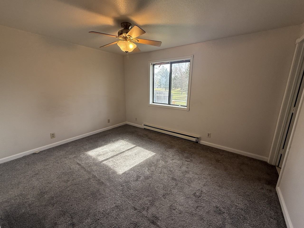 3541 Granger Ave W - Photo 7 of 15