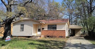 featured image of 3109 Daffodil St #1