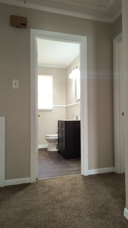 3109 Daffodil St #1 - Photo 5 of 9