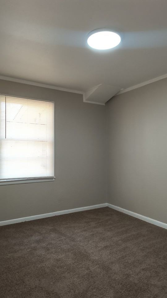 3109 Daffodil St #1 - Photo 7 of 9