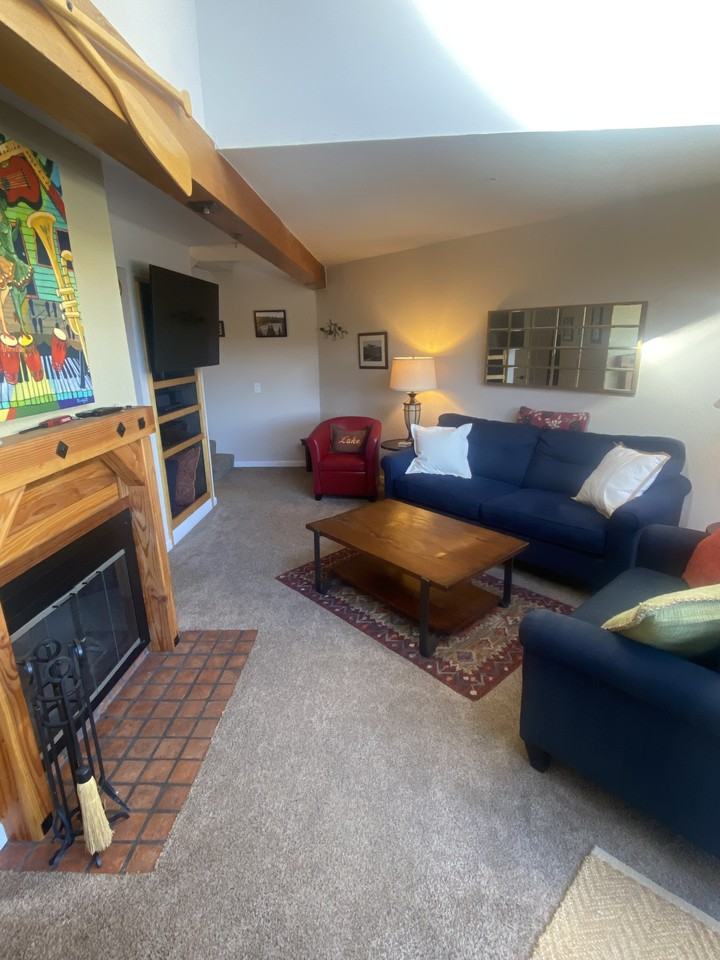 489 Tahoe Keys Blvd #1 - Photo 4 of 10