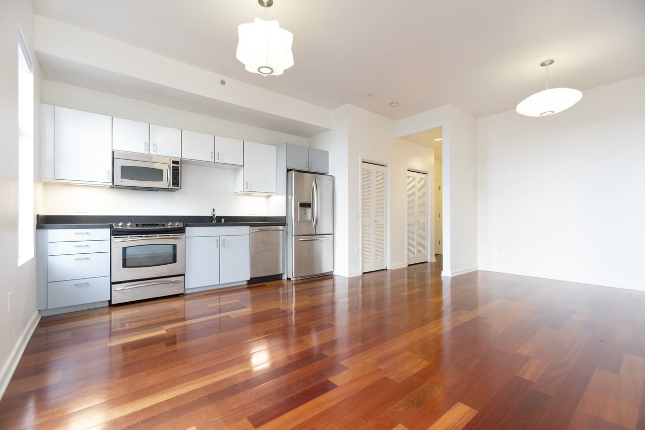 Kansas Street #320 - Photo 6 of 25