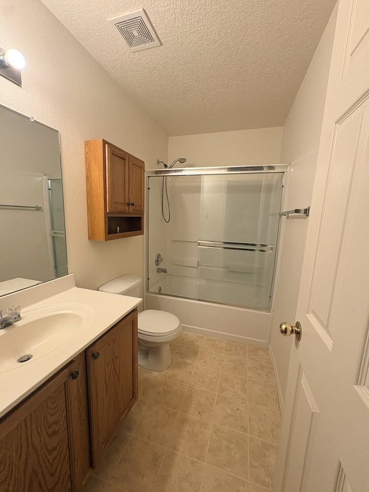 1848 Gallinas Rd Ne #1 - Photo 7 of 12