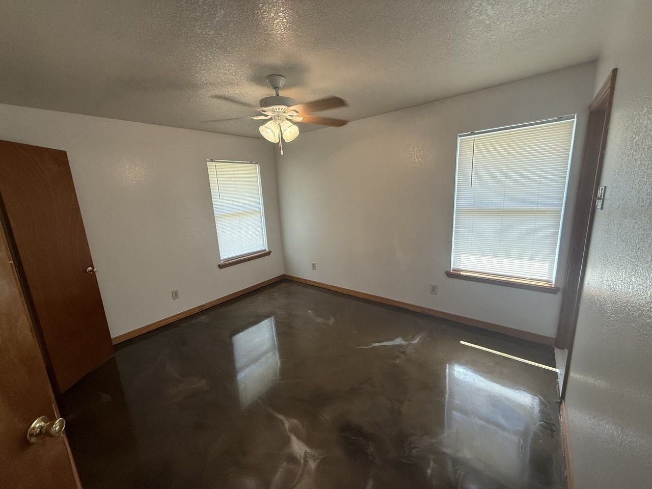 3400 Colbert St #1 - Photo 6 of 10