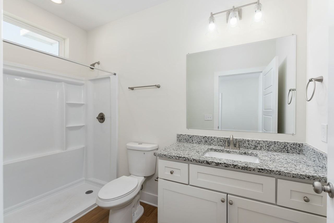 816 Nixon St #4 - Photo 2 of 20