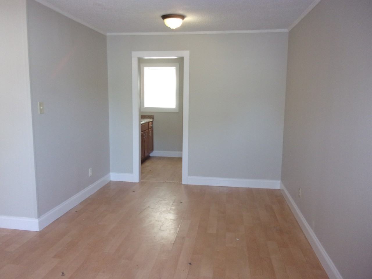 1233 Bose Ave #1 - Photo 4 of 11