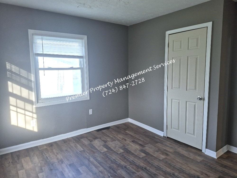 189 Grandview Ave #1 - Photo 6 of 15