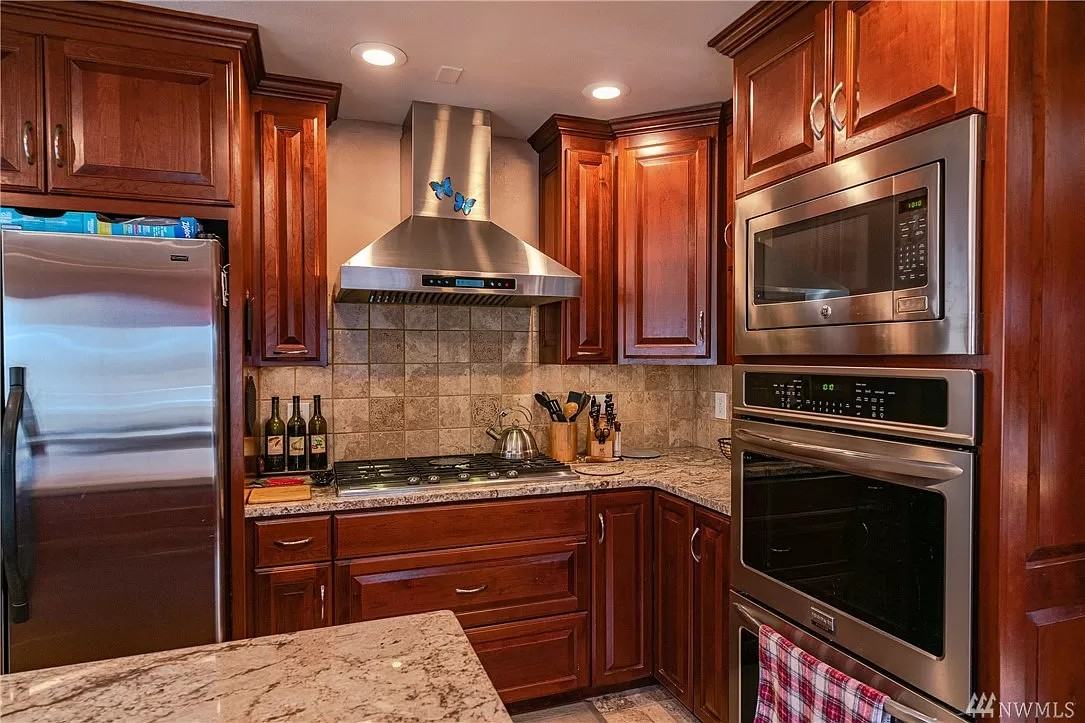 1538 Songbird Lane - Photo 6 of 14