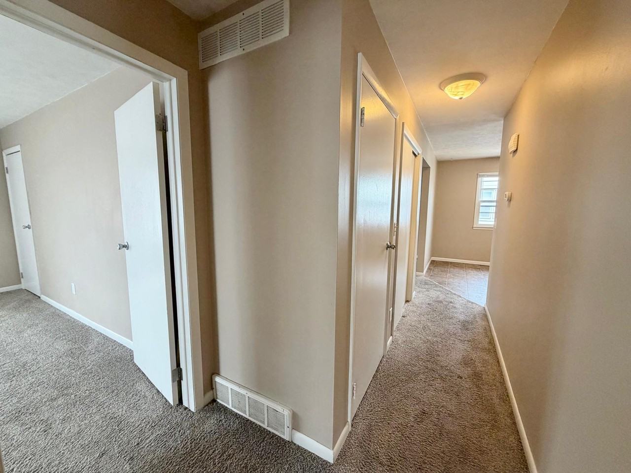 1740 S Park Ave #1-2 - Photo 4 of 9