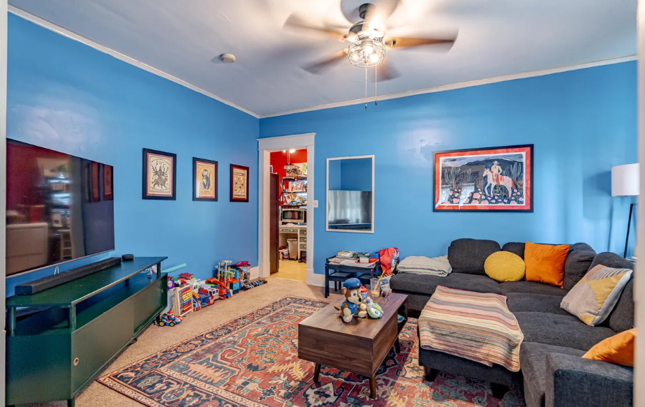 1312 Main St #1 - Photo 3 of 10